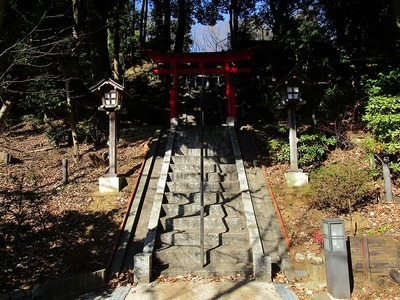 02茅ヶ崎杉山神社 (5).jpg