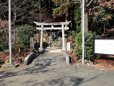 02茅ヶ崎杉山神社 (9).jpg
