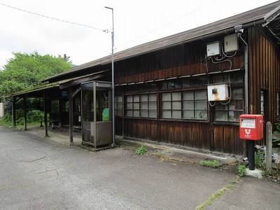 03上神梅駅 (6).jpg