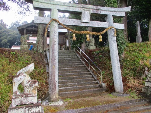 14御代神社 (2).jpg
